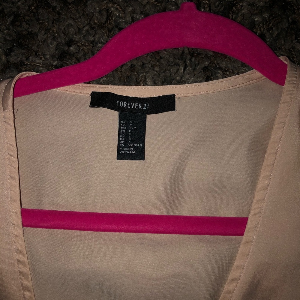 Worn once - Picture 2 of 2